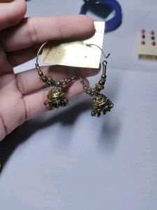 set of 5 earrings
