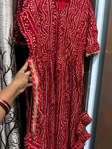 Red Printed Bhandni kurta with tussel
