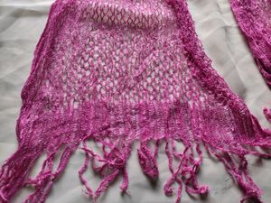 Pink Crochet Stole🧣