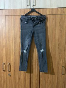 Stylish Torn Jeans