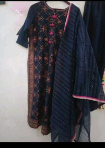 premium quality self thread work Kurta Set