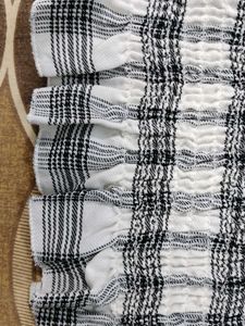 Plaid Ruffle Crop Top