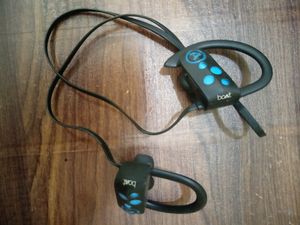2 Boat Wireless Earphones/Earbuds Sale