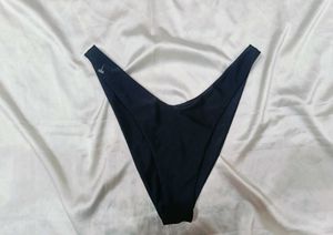 🇳🇿💫🎀Swim Thong Bottom - Black