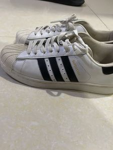 Adidas Superstar Sneakers