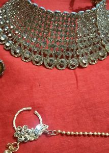 Neckless Set