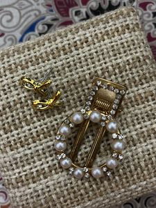 Combo Of Earring And Clutcher