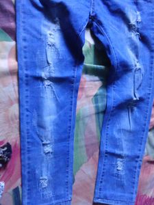 Ripped Slim Fit Jeans