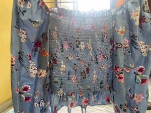 Floral Print Ruffle Top
