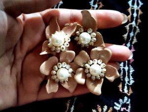 Floral Earrings For 159 Only 🎊Asap Buy It