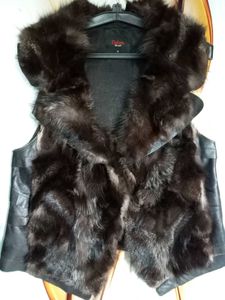 Stylish Fur &amp; Leather Vest