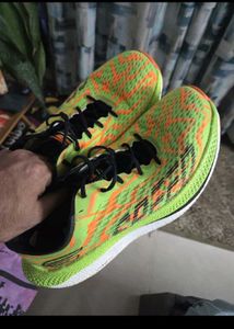 Skechers GO RUN Speed Beast Sport Shoes