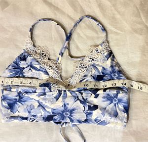 Beautiful Floral Lace Trim Top