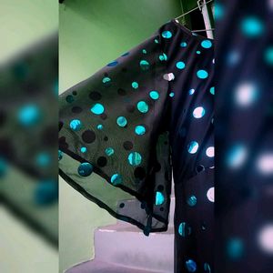 Elegant Polka Dot Gown🖤💙!