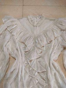 Bridgerton Ruffle Top 🐚🦢🦭🦪🥛🥂🍥🦪