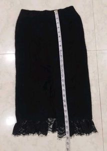 Black Lace Trim Skirt 26-30