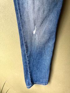 Levis Distressed Blue Denim Jeans