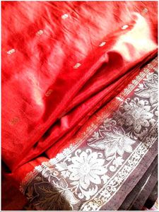 Beautiful Red Banarasi Slik Saree...