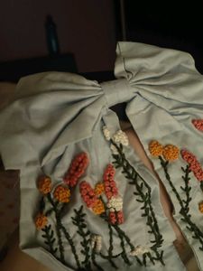 Floral Embroidered Bow Band
