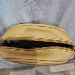 Mustard Slingbag