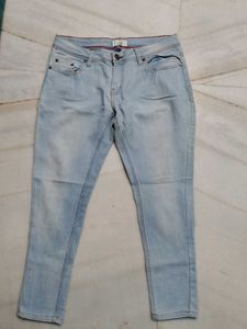 Light Wash Denim Jeans