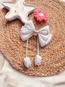 Tulip Bow Clip