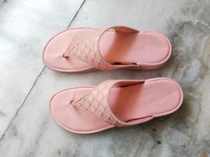 Daily Wear Flipflopsfor Women Size 6