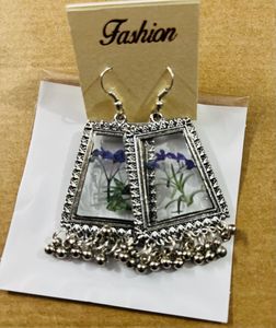 Resin Floral Pearl Drop Earrings Only 1 Pair