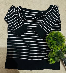 Black Trendy Top