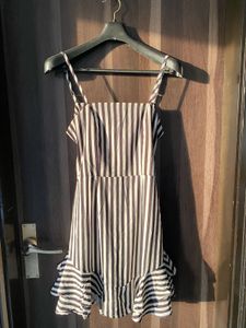Striped Patterned Back Dress ❤️