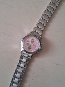 fenton Watch - Stylish Timepiece