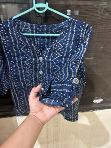 Blue Patterned Button-Up Top(crop Shirt)