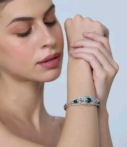 Kayrah Bangle Bracelet