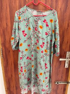 Floral Print Tunic Top