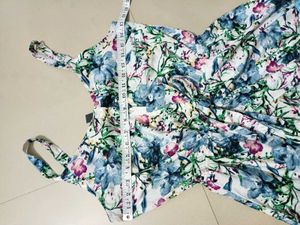 Catchy Floral Summer Romper New Condition