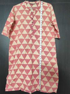 Utsa XL Kurta With Elbow Sleeves