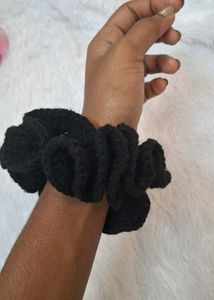 Black Scrunchie