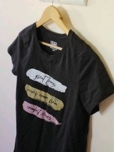 Black Top With Prined Lines