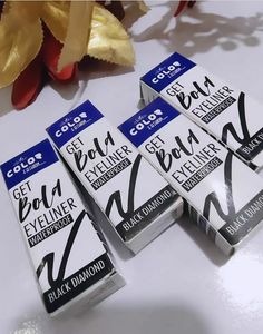 Bold Eyeliner