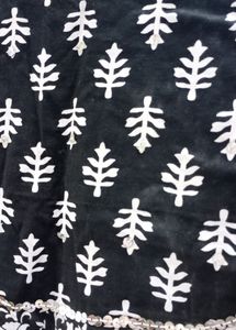 Srishti Sleeveless Black &amp; White Kurti, Size XXL
