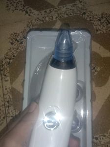 Blackhead And White Head  Removal