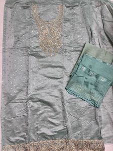 Elegant Embroidered Salwar Kameez