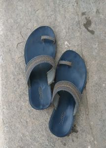 Woman Kolhapuri-Style Sandal ₹99/- Only Size UK- 4