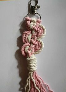 Macrame Keychain Pink &amp; Cream