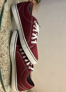 Decathlon  Maroon Skateboarding Sneakers