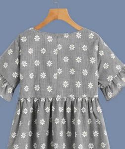 Daisy Print Ruffle Top