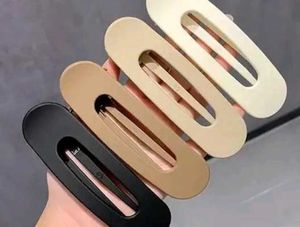 Chic Hair Claw Clip Set