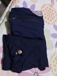 Sleeveless Hoodie Top