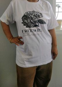 White T Shirt - Casual Fit