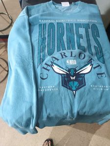 Hornets Graphic Sweatshirt